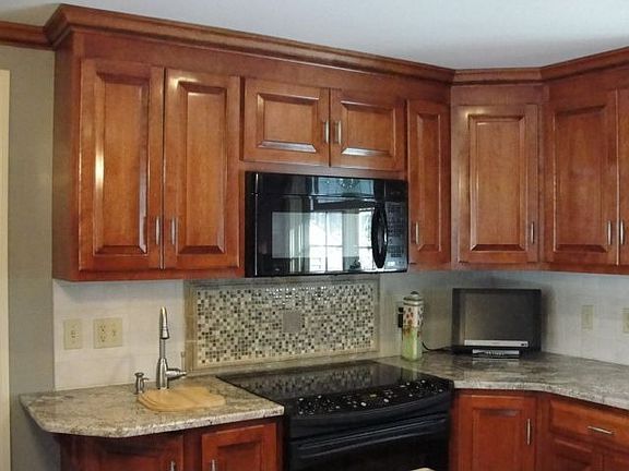 New Cherry cabinets and granite
