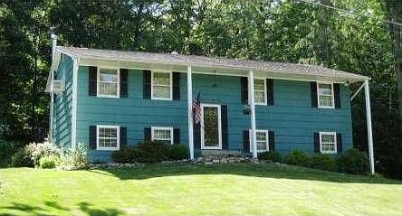 1st image of 3151 Poplar St