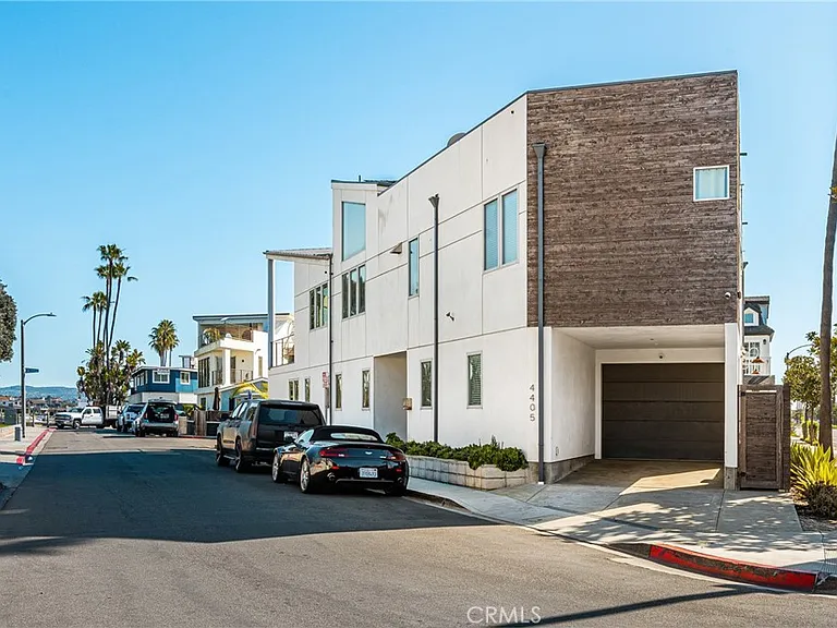 4405 Channel Pl — Photo 56