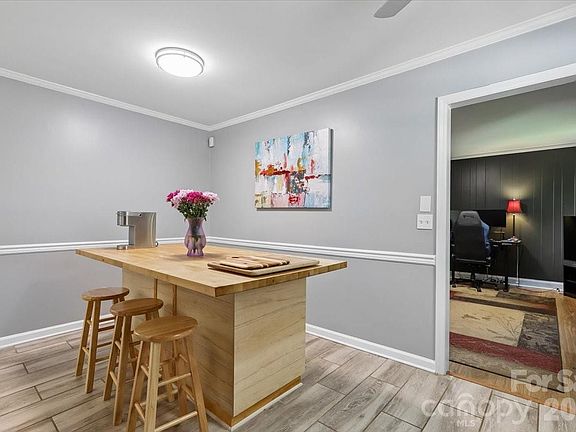 5th image of 13507 Four Oaks Ln