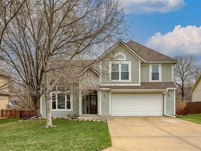 15753 S Stagecoach Dr, Olathe, KS, 66062