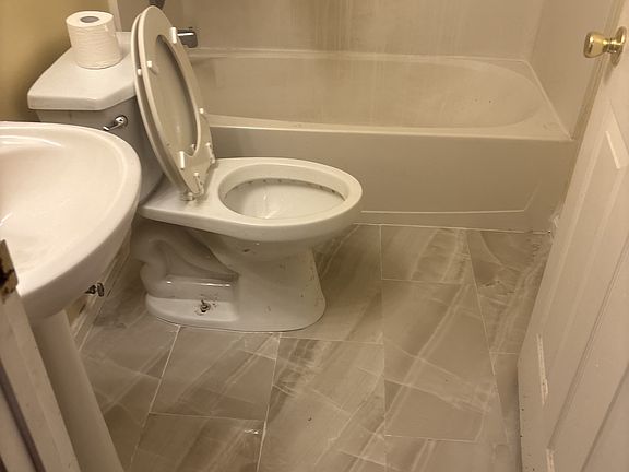 4th image of 7221 Walker Mill Rd #4
