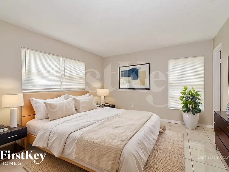 105 Alcala Dr — Photo 8