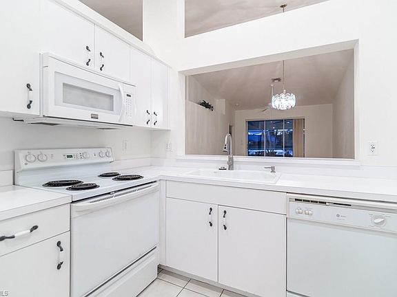 4th image of 2230 Stacil CIR