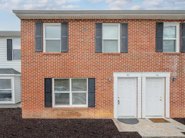 183 Clover Valley Cir, Blacksburg, VA 24060