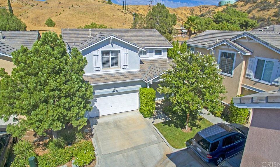 1st image of 28424 Mayfair Dr