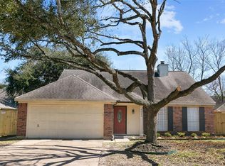 4009 Spring Forest Dr, Pearland, TX 77584