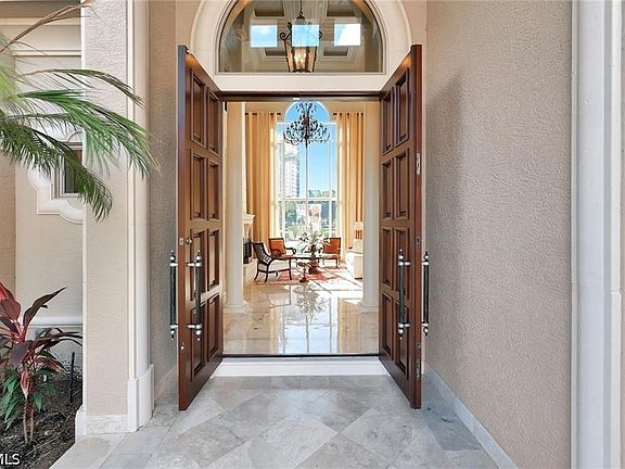 4th image of 23771 Tuscany Way