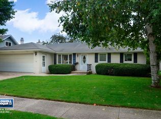 719 E Greenfield St, Appleton, WI 54911