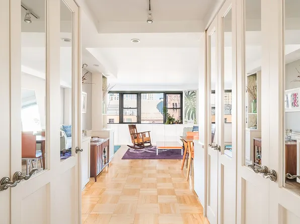 230 E 15th St APT 8N, New York, NY 10003