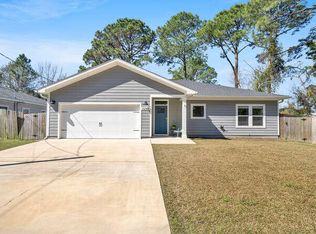 2247 Wind Trace Rd N, Navarre, FL 32566