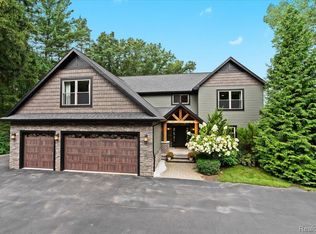 17360 Timber Crk, Holly, MI 48442
