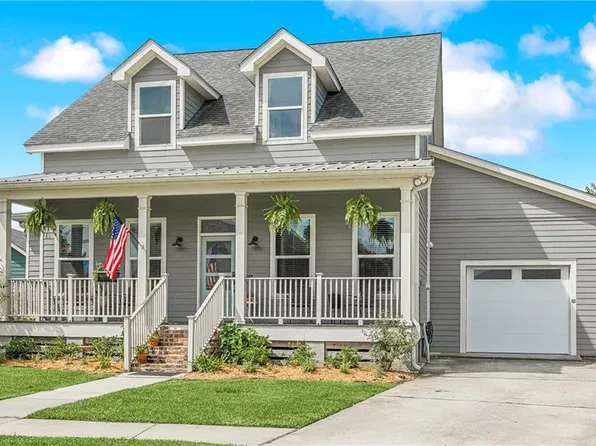 34 Seaward Ct, New Orleans, LA 70131
