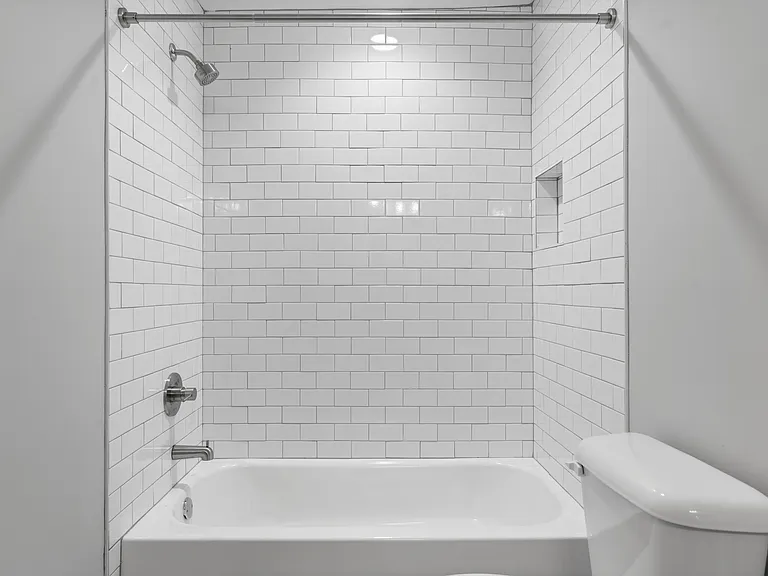 1729 Derry Ave SW — Photo 12