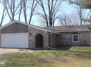 801 Worfolk Dr, Algonac, MI 48001