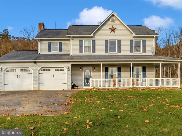 13827 Golden Fleece Ln, Hancock, MD 21750