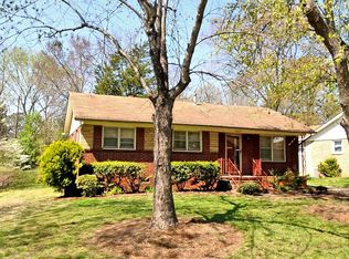 3207 Dawnshire Ave, Charlotte, NC 28216