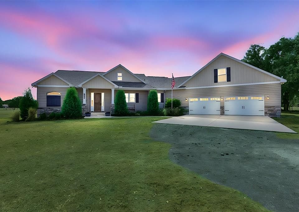 1st image of 7510 Lithia Pinecrest Rd