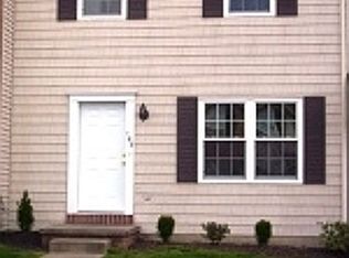 193 Greenland Dr, Lancaster, PA