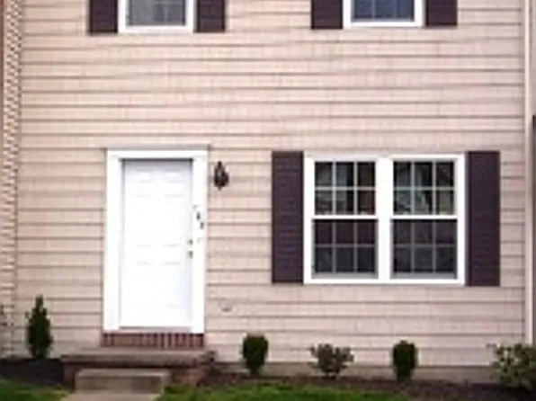 193 Greenland Dr, Lancaster, PA 17602