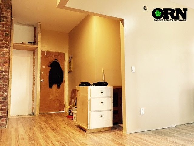 1st image of 321 Woodbine St APT 02