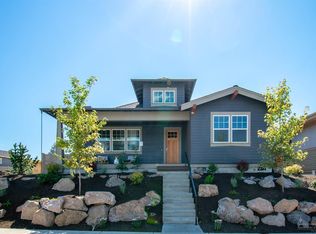 20677 SE Cougar Peak Dr, Bend, OR 97702