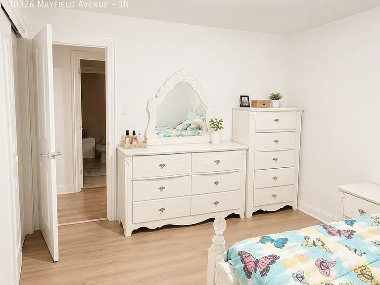 10326 Mayfield Ave #1N — Photo 12