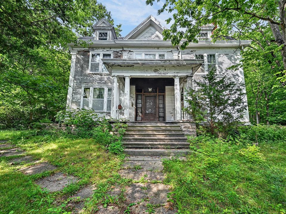 1st image of 336 Sunnyside Ave
