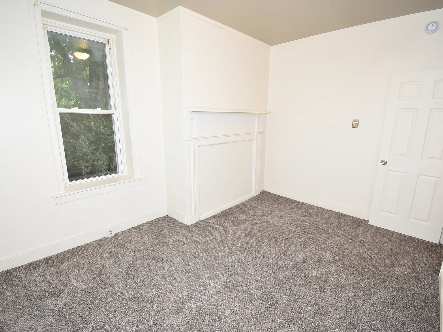 2 bed, 1680 sqft, $1,500 — Photo 4