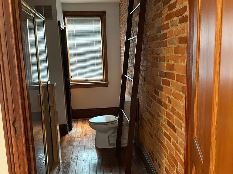 1018 Wawaset St — Photo 13