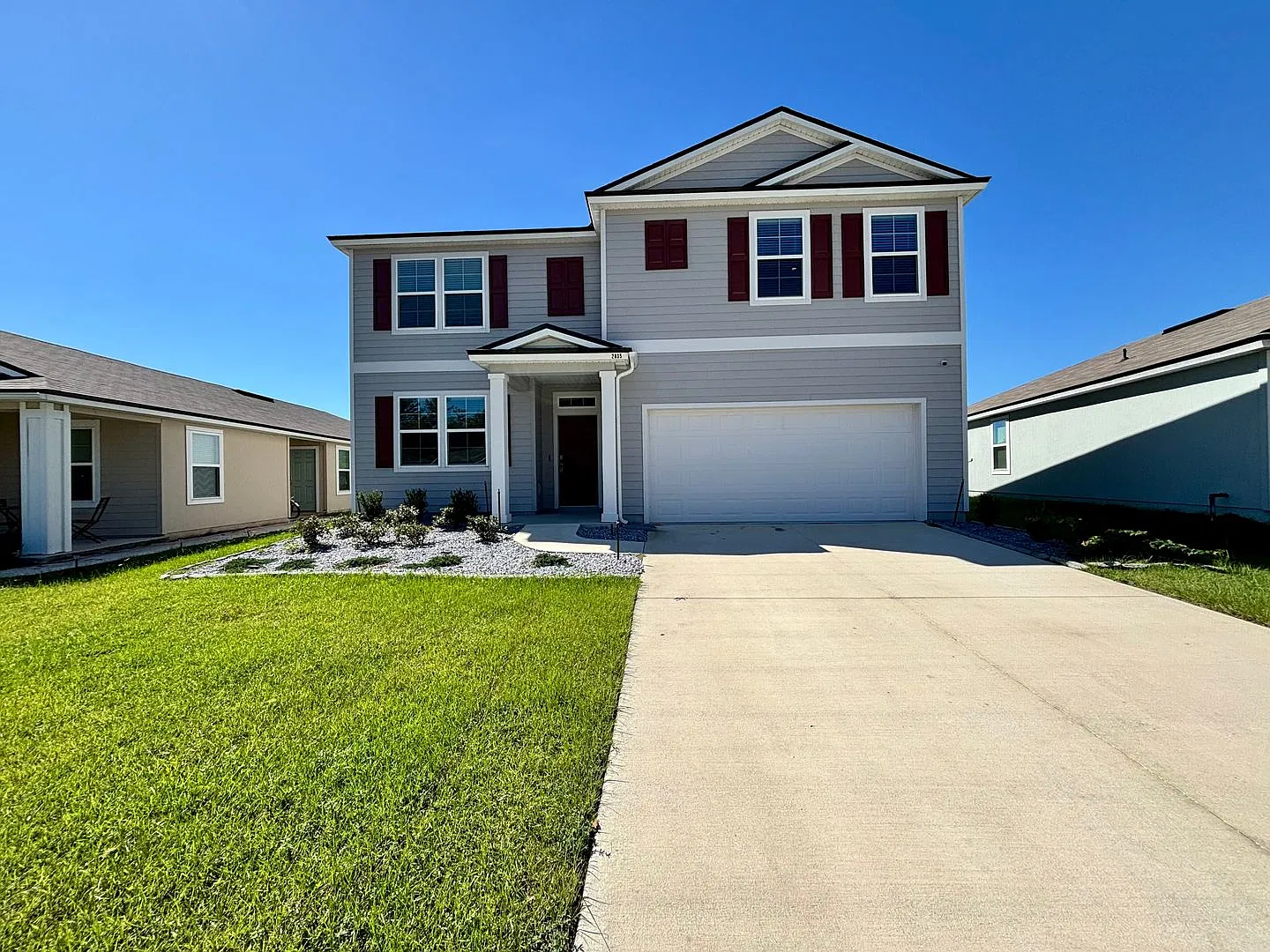 Huge Home in Green Cove Springs — Photo 2