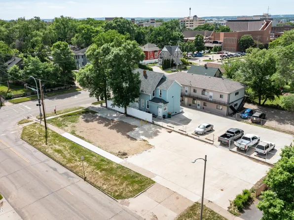 622 N 3rd St, Bismarck, ND 58501