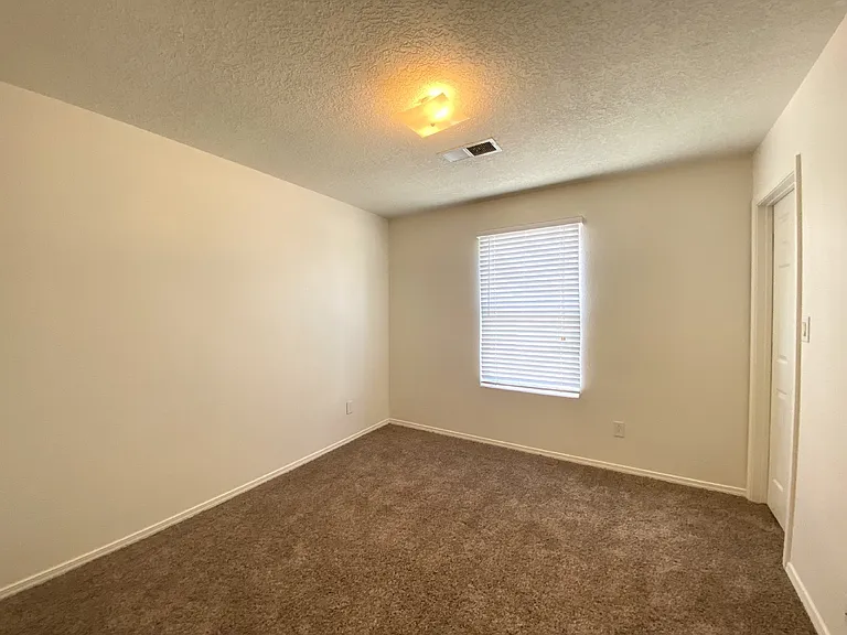 2173 Sagecrest Loop NE — Photo 20