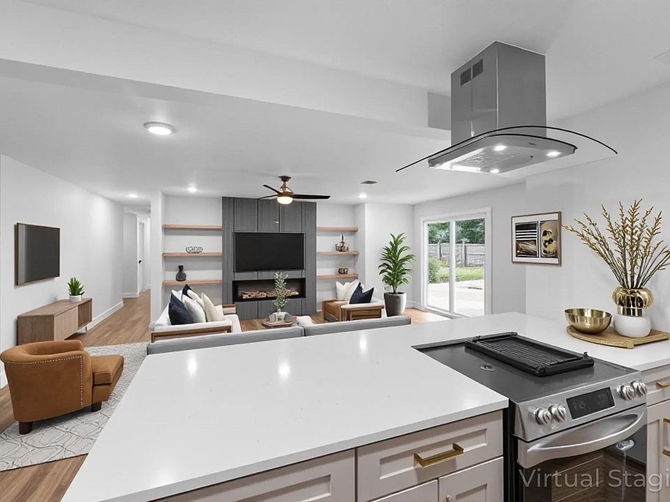 1st image of 5821 Baird Dr
