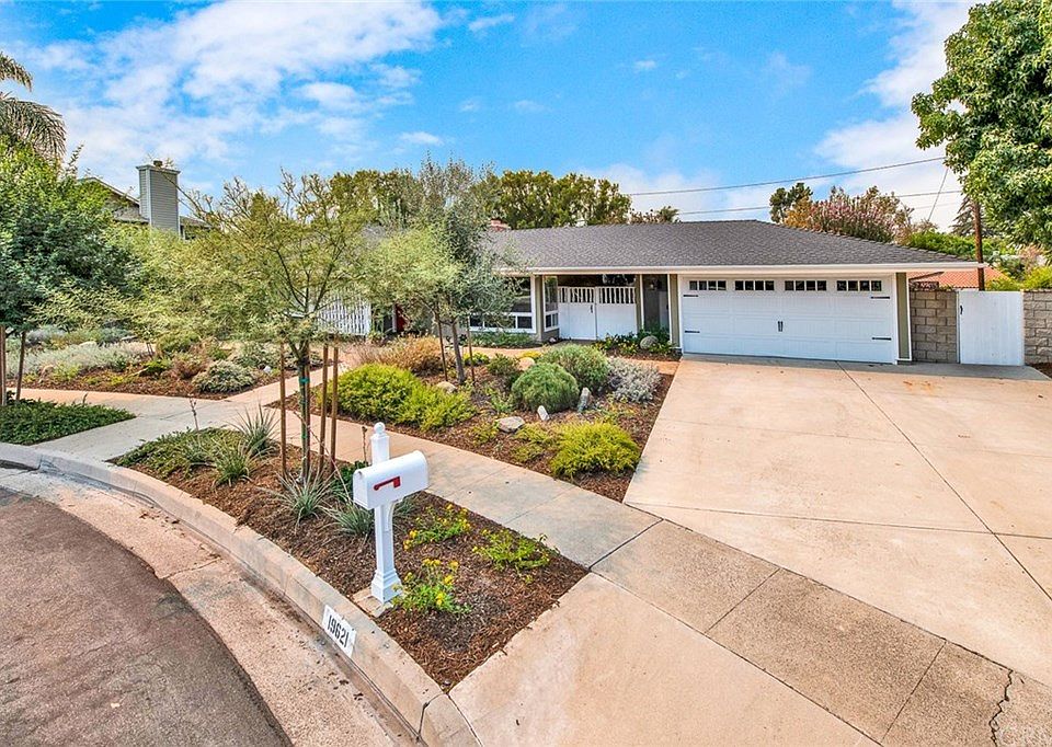 1st image of 19621 Country Haven Ln