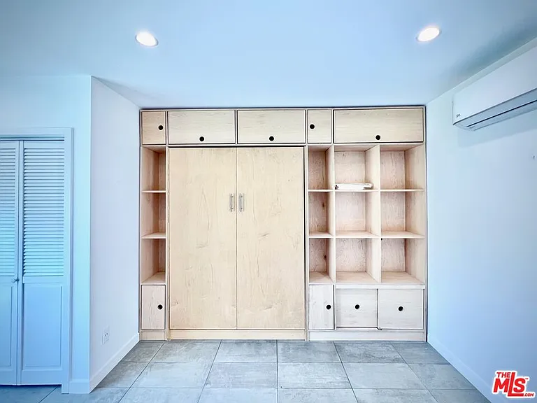4448 Elmer Ave — Photo 4