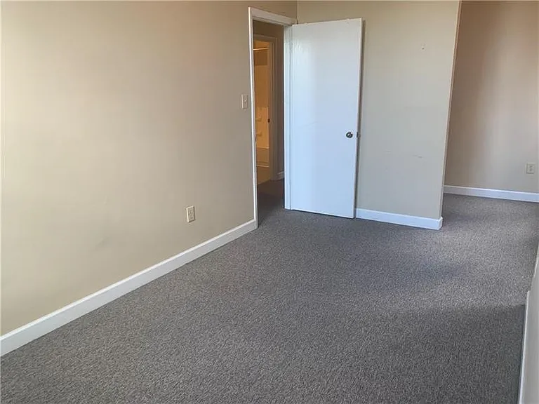 1209 W North Ave #202 — Photo 13