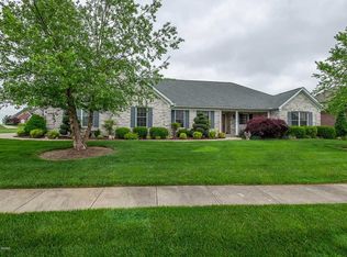 1040 Champions Cir, Simpsonville, KY