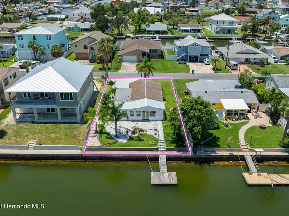 4059 Orient Dr, Hernando Beach, FL 34607