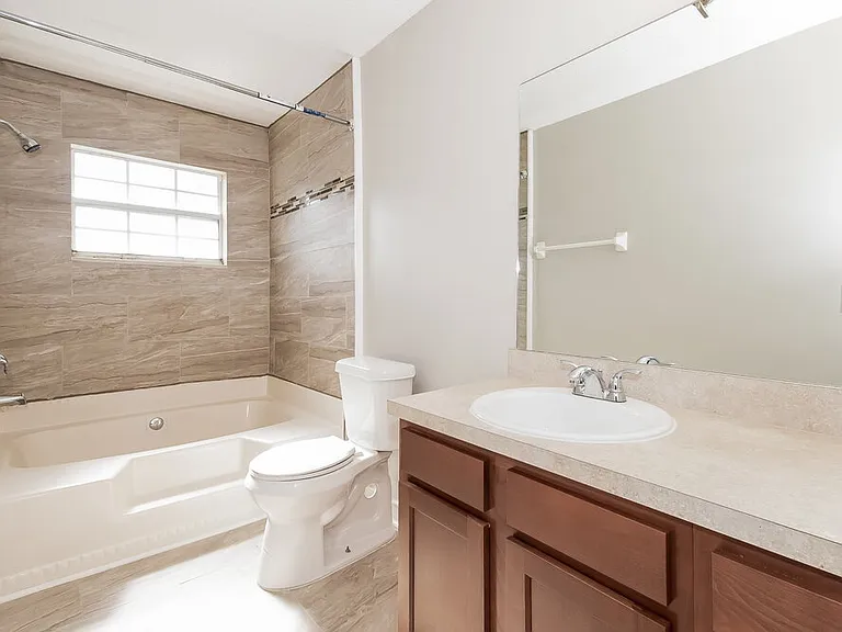 8448 Pikes Peak Dr N — Photo 9