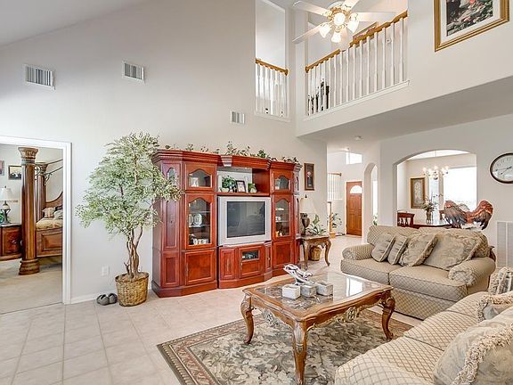 4th image of 10311 Orangebrook Ct
