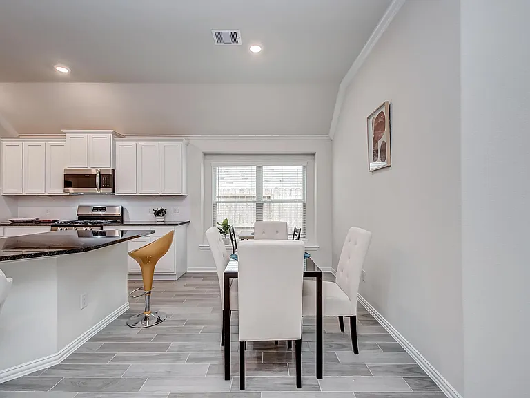28639 Monarch Cliffs Dr — Photo 5