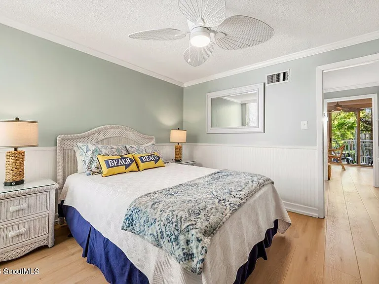 1175 N Beachview Dr #214 — Photo 11
