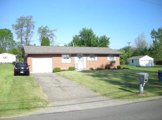 1221 Laver Rd, Mansfield, OH 44905