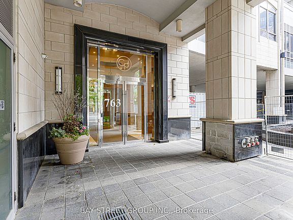 2nd image of 763 Bay St #4105