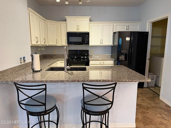 3rd image of 12700 BARTRAM PARK Boulevard #1513