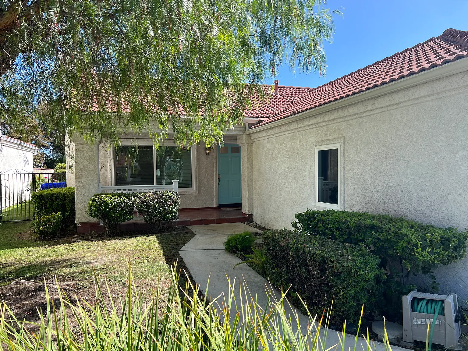 2 bed, 1300 sqft, $3,500 — Photo 3