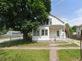 619 Evans St, Muscatine, IA 52761