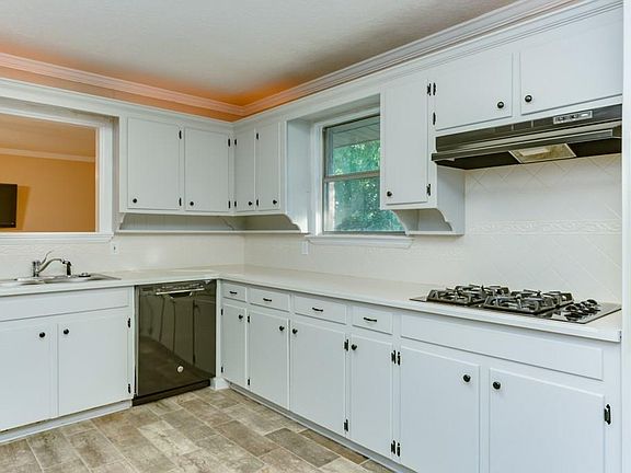 5th image of 1606 S Cliff St