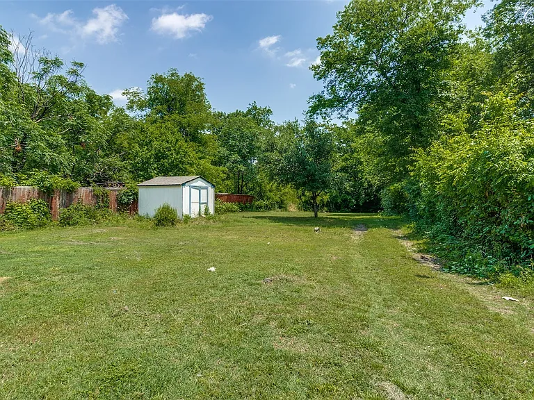 4022 Baker Ave — Photo 15